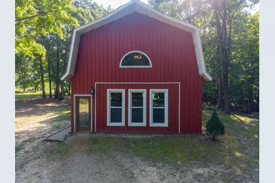 6600 Marshall Creek Road, Patoka, IL 62875 - Photo 1