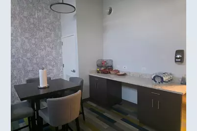 8150 Central Park Avenue, Skokie, IL 60076 - Photo 6