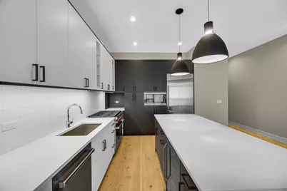 1203 W Augusta Boulevard #2S, Chicago, IL 60642 - Photo 6