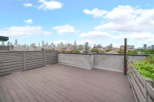 1203 W Augusta Blvd, Chicago, IL 60642 - Photo 24