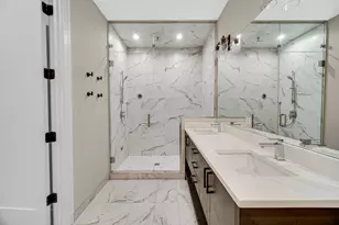 1203 W Augusta Blvd, Chicago, IL 60642 - Photo 18