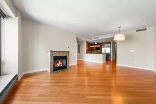 130 N Garland Ct, Chicago, IL 60602 - Photo 4