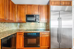 130 N Garland Ct, Chicago, IL 60602 - Photo 12