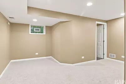 4000 Picardy Drive, Northbrook, IL 60062 - Photo 38