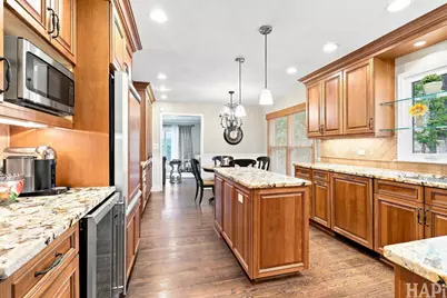 4000 Picardy Drive, Northbrook, IL 60062 - Photo 18