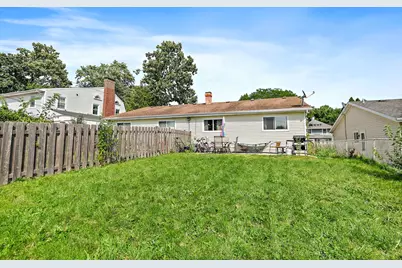 176-178 N Dubois Avenue, Elgin, IL 60123 - Photo 20