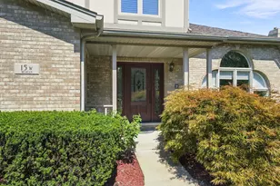 15 Meagan Ln, Lemont, IL 60439 - Photo 4