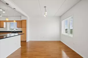5555 N Cumberland Ave, Chicago, IL 60656 - Photo 4