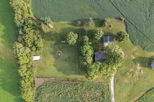 27242 E 2900th St, Prophetstown, IL 61277 - Photo 32