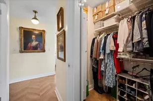 1455 N Sandburg Terrace, Chicago, IL 60610 - Photo 22