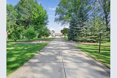 28W224 Robin Lane, West Chicago, IL 60185 - Photo 6