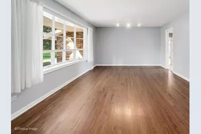 28W224 Robin Lane, West Chicago, IL 60185 - Photo 10