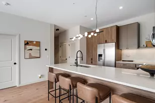 1235 N Ashland Ave, Chicago, IL 60622 - Photo 10
