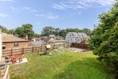 9619 S Albany Avenue, Evergreen Park, IL 60805 - Photo 18