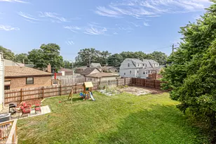 9619 S Albany Ave, Evergreen Park, IL 60805 - Photo 18