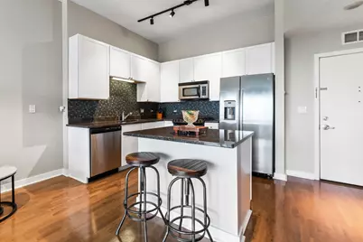 901 W Madison Street #901, Chicago, IL 60607 - Photo 8
