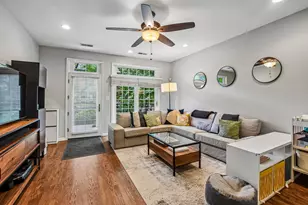 1813 S Clark St, Chicago, IL 60616 - Photo 6
