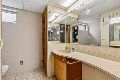 5618 N Kenneth Avenue, Chicago, IL 60646 - Photo 18