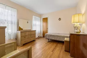 5618 N Kenneth Ave, Chicago, IL 60646 - Photo 8