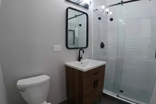 4303 N Sawyer Ave, Chicago, IL 60618 - Photo 10