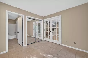 244 Coventry Ct, Bloomingdale, IL 60108 - Photo 12