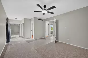 244 Coventry Ct, Bloomingdale, IL 60108 - Photo 24