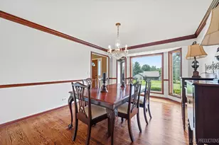 40W815 S Bridle Creek Dr, Saint Charles, IL 60175 - Photo 8