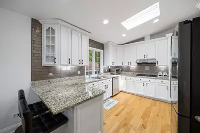 5900 Crain Street, Morton Grove, IL 60053 - Photo 6