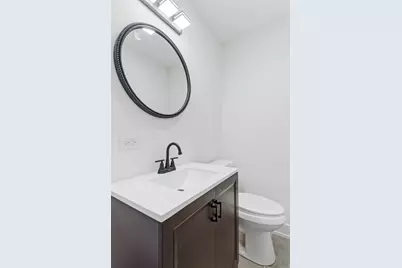 8820 S Ridgeland Avenue, Chicago, IL 60617 - Photo 16