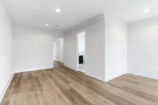 8820 S Ridgeland Ave, Chicago, IL 60617 - Photo 18