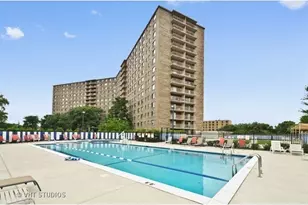 7141 N Kedzie Ave, Chicago, IL 60645 - Photo 26