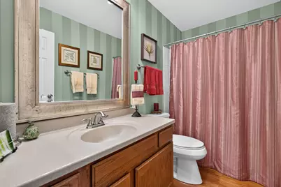 765 Freeman Court, Hoffman Estates, IL 60192 - Photo 16