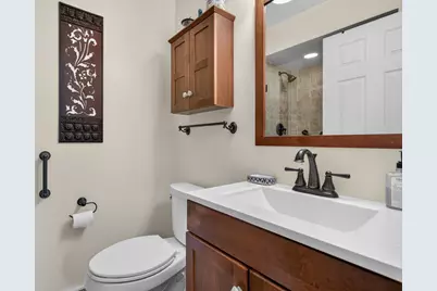 765 Freeman Court, Hoffman Estates, IL 60192 - Photo 12