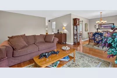 765 Freeman Court, Hoffman Estates, IL 60192 - Photo 4