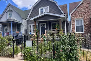 2207 N Lawndale Ave, Chicago, IL 60647 - Photo 1