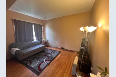 2207 N Lawndale Avenue, Chicago, IL 60647 - Photo 4