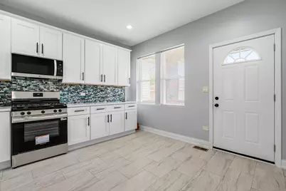 7947 S May Street, Chicago, IL 60620 - Photo 10