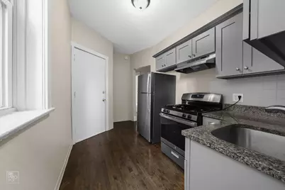 4500 N Whipple Street #B3, Chicago, IL 60625 - Photo 8
