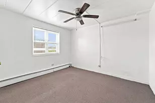 2025 W Granville Ave, Chicago, IL 60659 - Photo 10