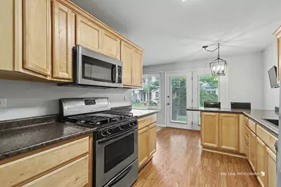 224 Brett Circle #B, Wauconda, IL 60084 - Photo 4