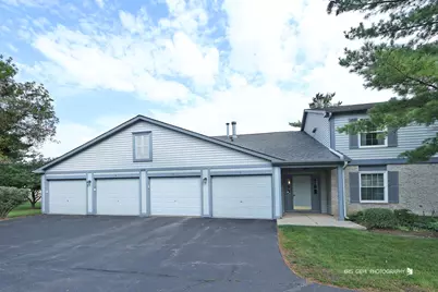 224 Brett Circle #B, Wauconda, IL 60084 - Photo 1