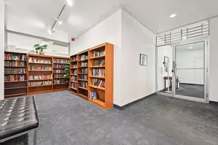 4800 S Chicago Beach Dr, Chicago, IL 60615 - Photo 2