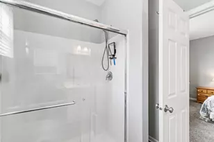 513 S Hahn Dr, Cortland, IL 60112 - Photo 14