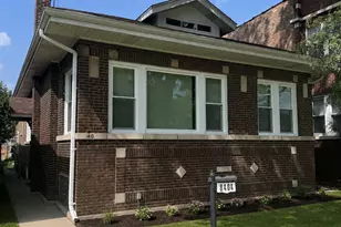 8404 S Oglesby Ave, Chicago, IL 60617 - Photo 1