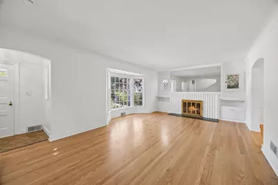 241 Southcote Road, Riverside, IL 60546 - Photo 2