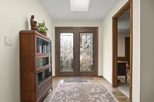 6531 Shadow Ridge Rd, Rockford, IL 61107 - Photo 2