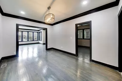 1051 N Massasoit Avenue, Chicago, IL 60651 - Photo 14