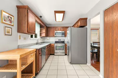 6411 Parksleg Court, Lisle, IL 60532 - Photo 8