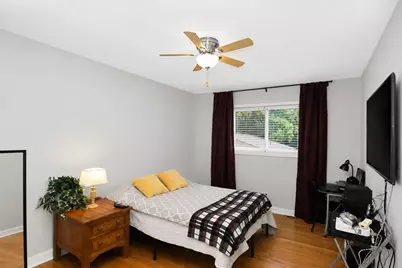136 N May Street, Addison, IL 60101 - Photo 18