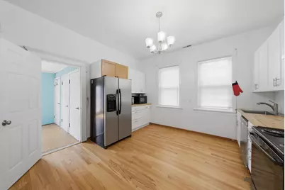 4823 W Grace Street, Chicago, IL 60641 - Photo 14
